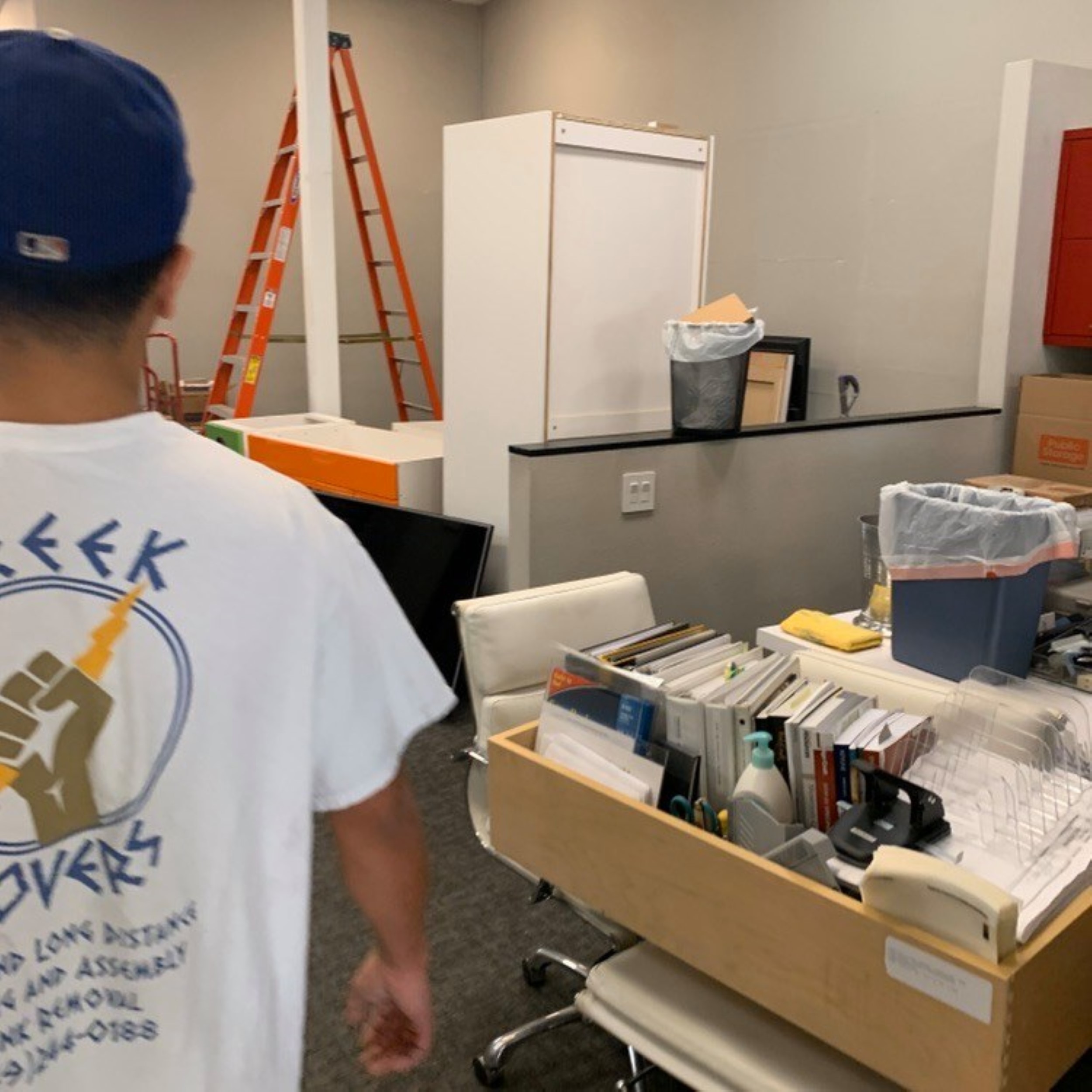 Local Movers for Business Move in Redlands